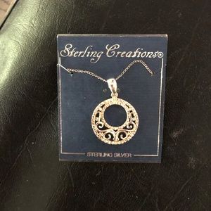 STERLING SILVER PENDANT WITH 18 INCH CHAIN